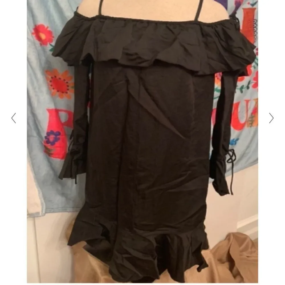 NWT Derek Lam Off the shoulder dress DEREK LAM 10 CROSBY